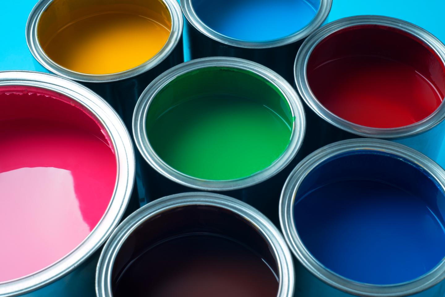 Multiple Colors Paint Buckets