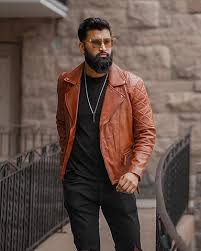 The Timeless Appeal of Leather Jackets in Men’s Fashion