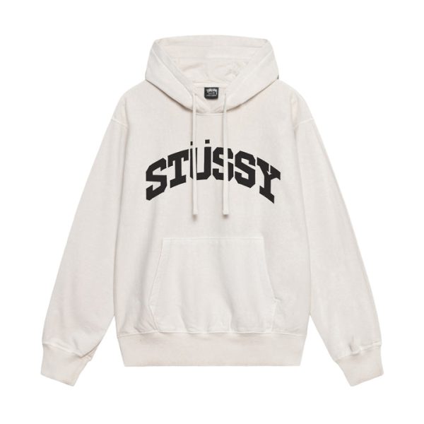 Cómo combinar tus conjuntos Stussy: consejos para cada temporada