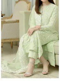 Pakistani Chikankari suits online
