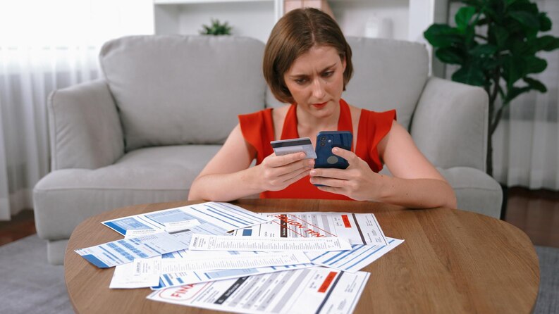 Why Startups Should Prioritize Pay Stub Accuracy