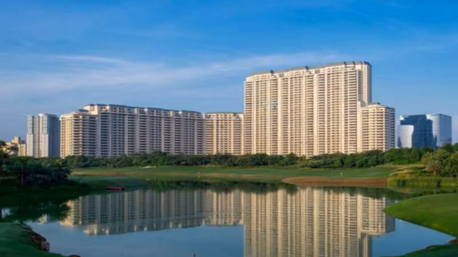 DLF The Camellias: A Masterpiece of Luxury and Exclusivity in Gurgaon