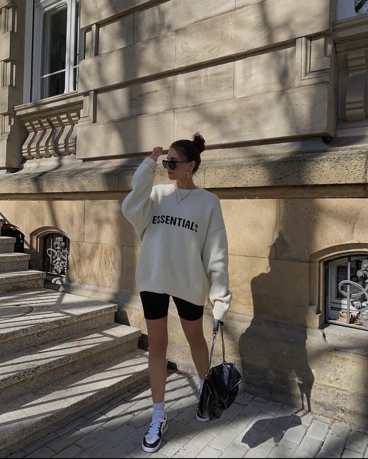 Top Colorways of Essentials Hoodies & Tracksuits That You Should Own