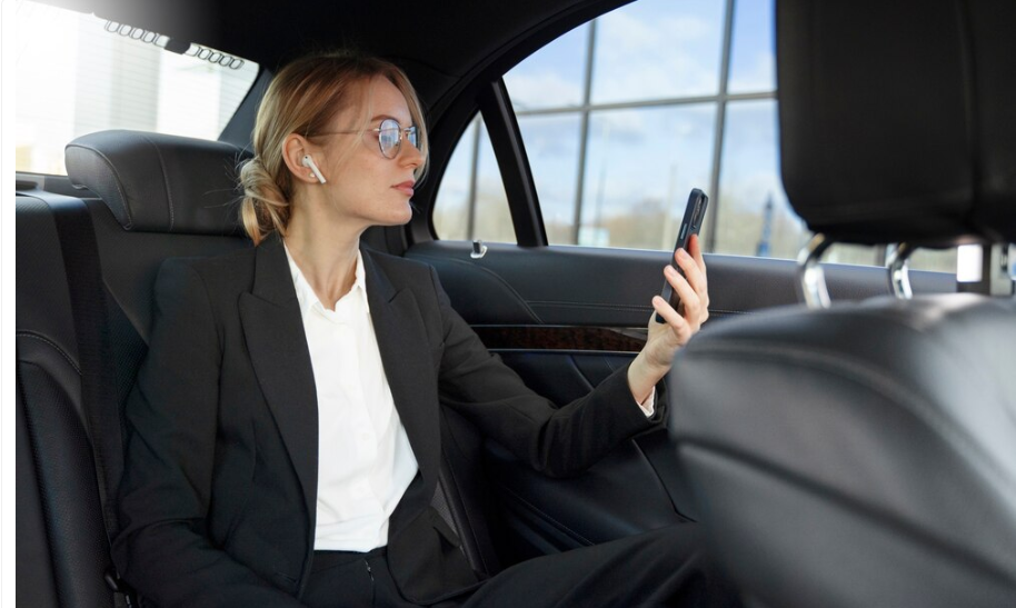 Car hire with chauffeurs in London