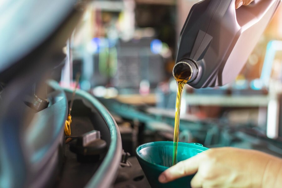 lubricants manufacturers in dubai