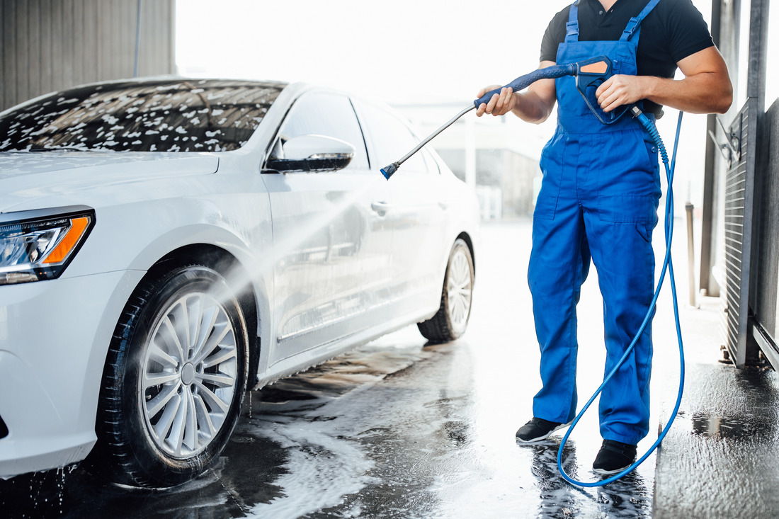 The Ultimate Guide to Quick and Easy Car Wash Services in UAE