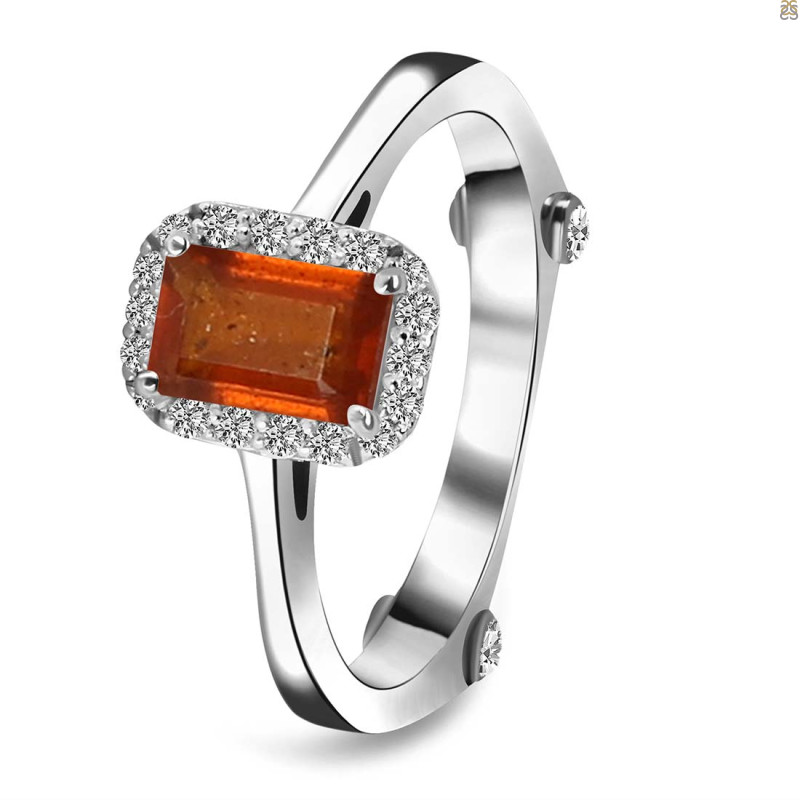 Orange Kyanite Jewelry Trends: Must-Have Pieces for Your Collection This Year