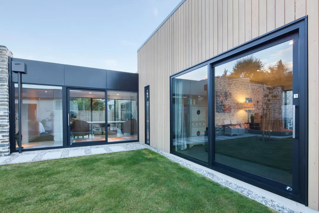 custom aluminium joinery