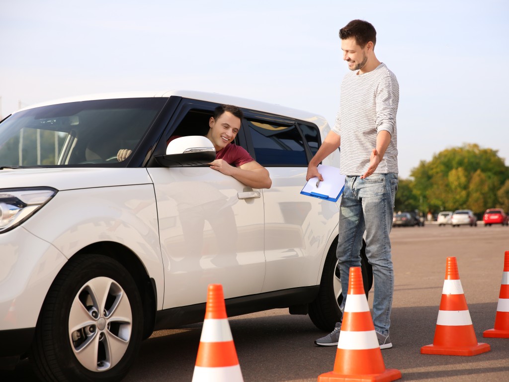 driving lessons in tipton​