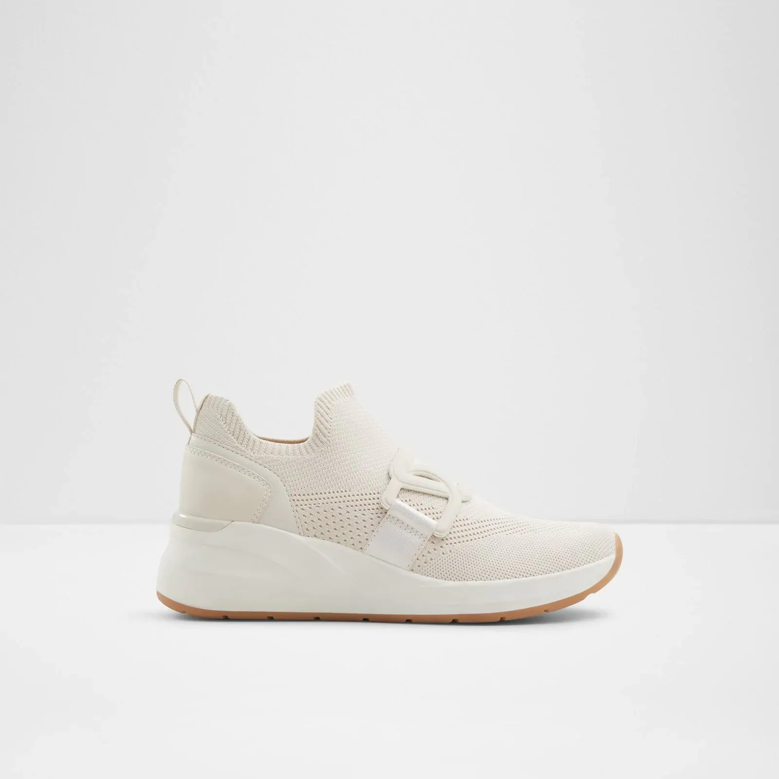 ALDO Shoes: Crafting Style Through Customer-Centric Fashion