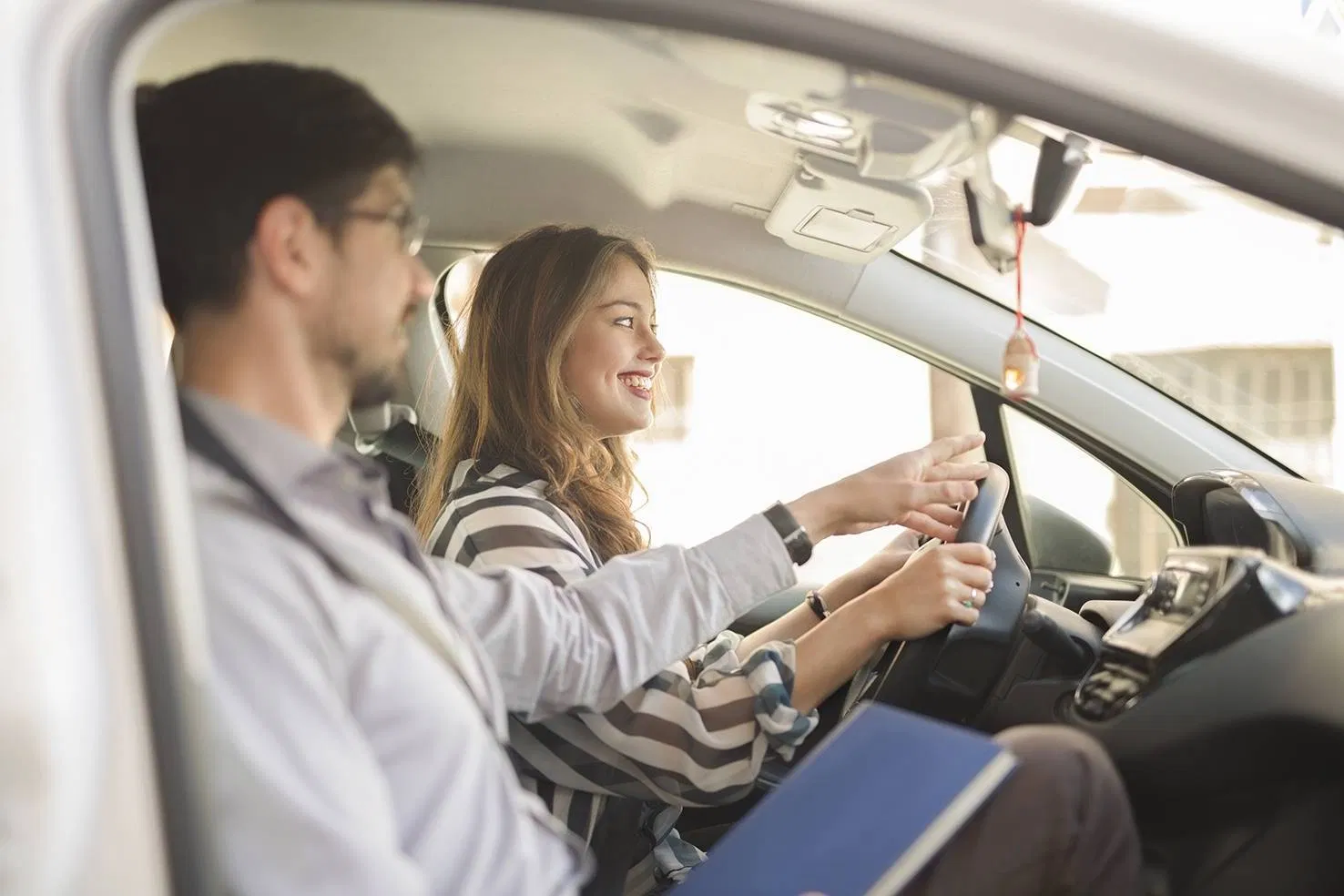 Driving Lessons West Bromwich – Learn with Local Experts