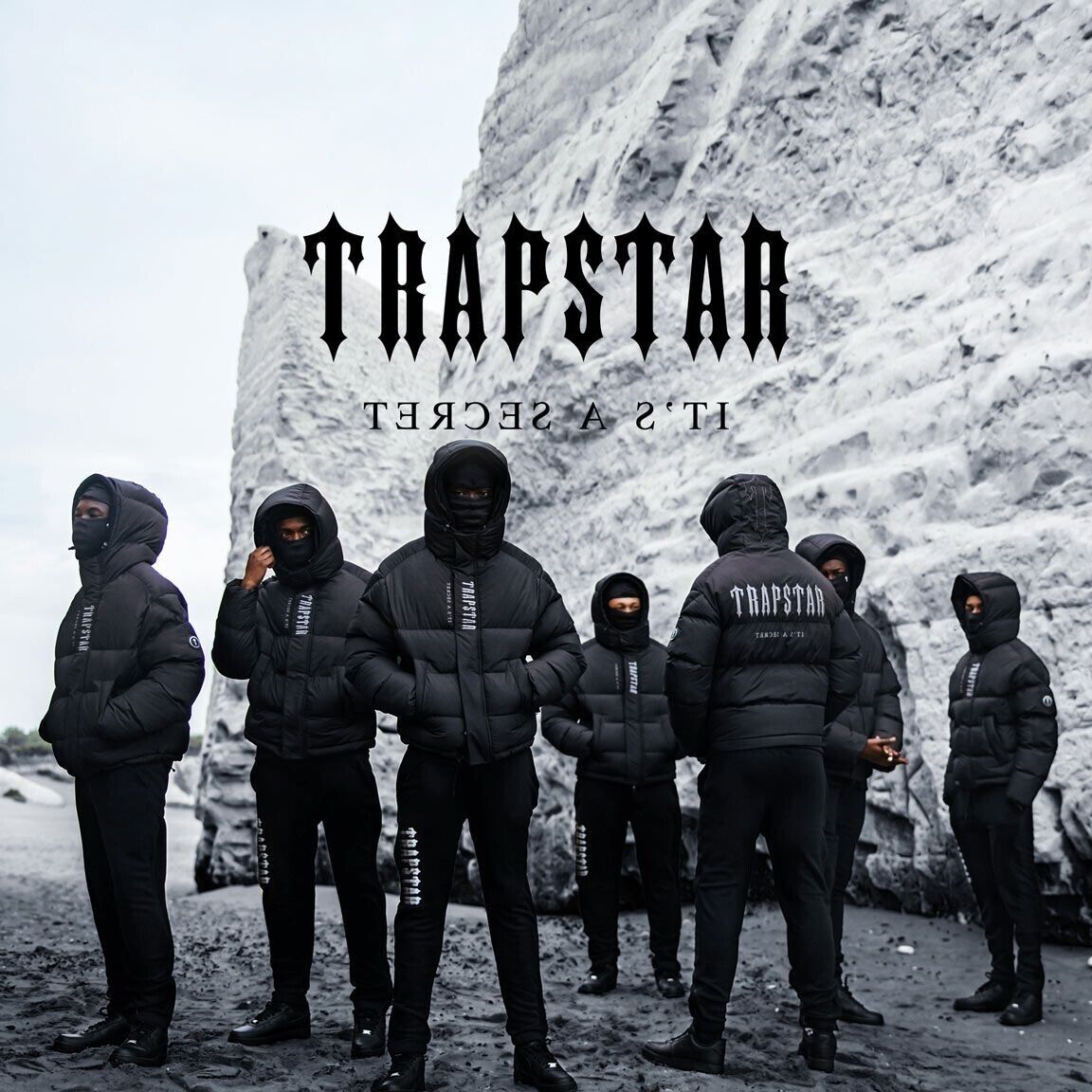 Elevate Urban Fashion: Trapstar Tracksuit with Trapstar Windbreaker