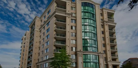 Buy apartment in Lahore