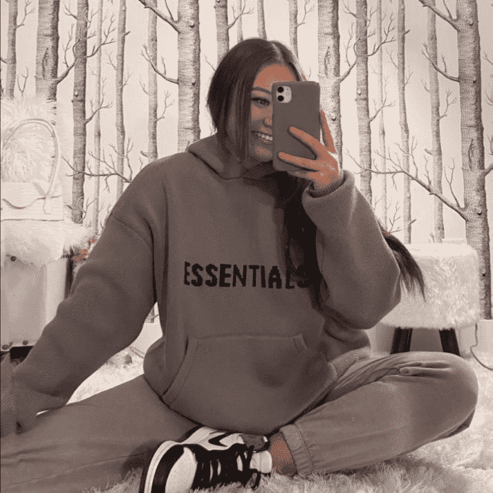 Essentials T-Shirt with Essentials Tracksuit – The Ultimate Style and Comfort Combo