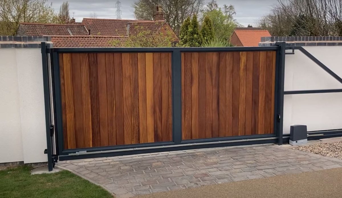 Sliding Gate Installation in Santa Monica