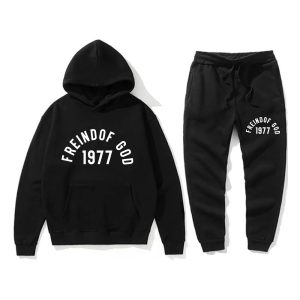 Essential Hoodie for Everyday Comfort and Effortless Streetwear Style