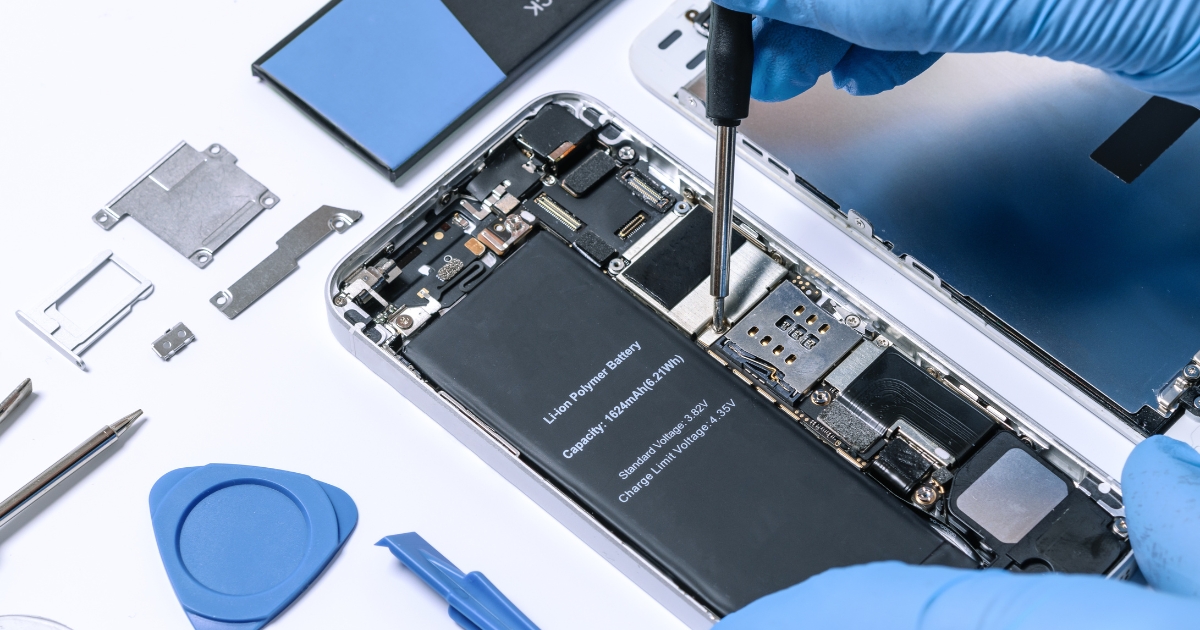 Mobile Repairing Institute in Shahdara