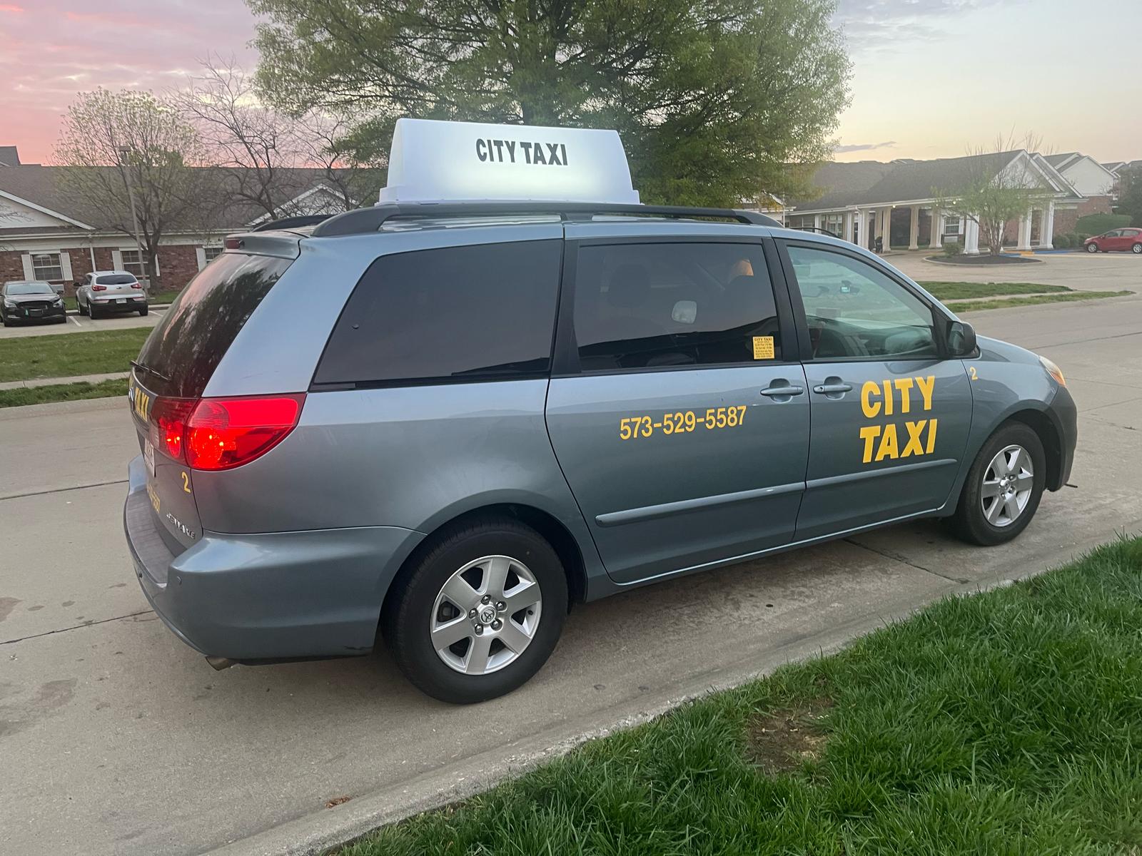 Cou Airport Shuttle To STL